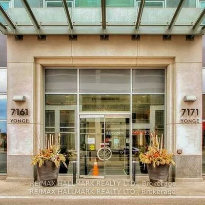 7161, Yonge, Grandview, Markham