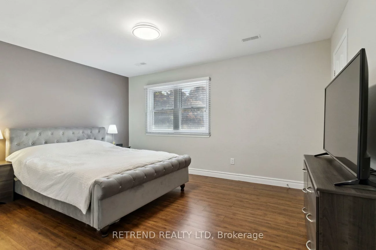 8, Niles, Aileen-Willowbrook, Markham