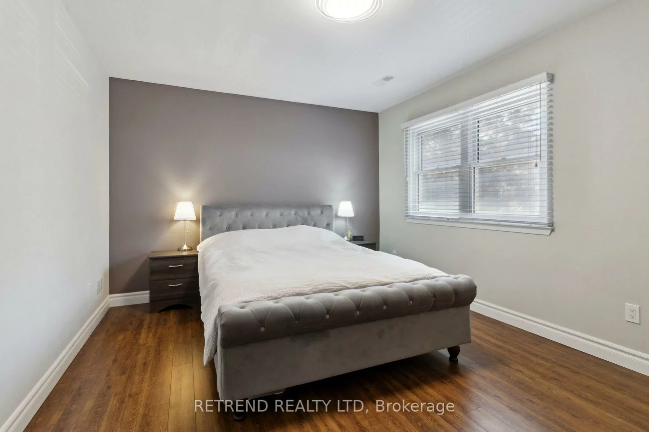 8, Niles, Aileen-Willowbrook, Markham