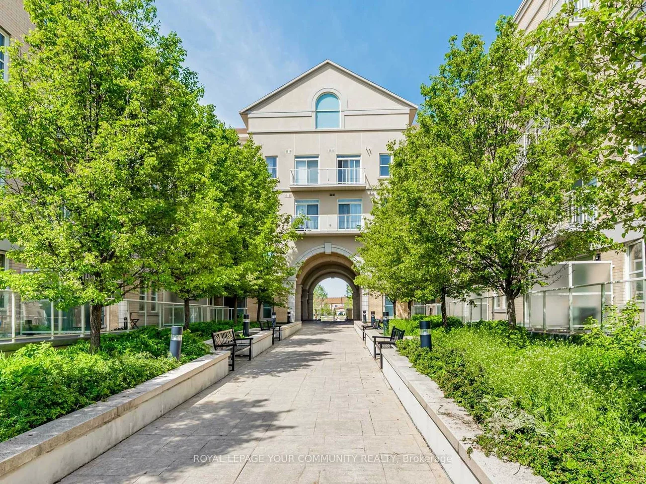 28, Prince Regent, Cathedraltown, Markham