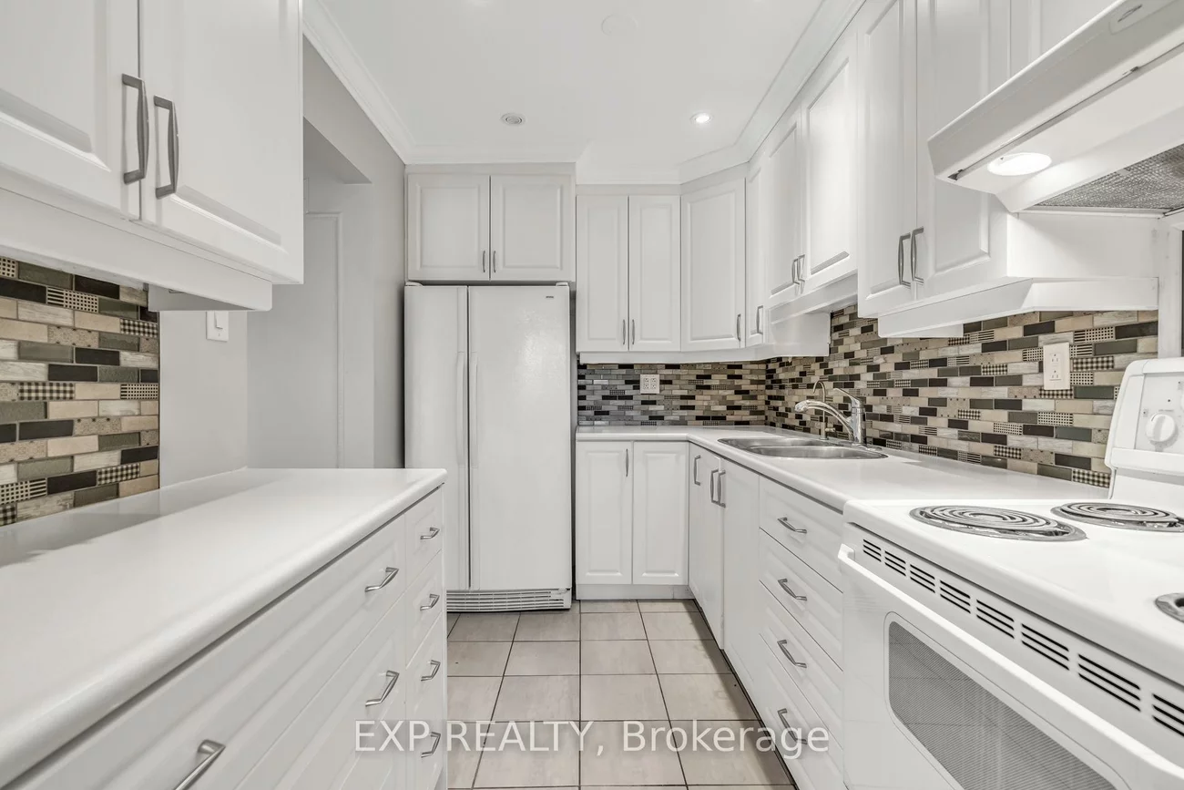 22, Niles, Aileen-Willowbrook, Markham