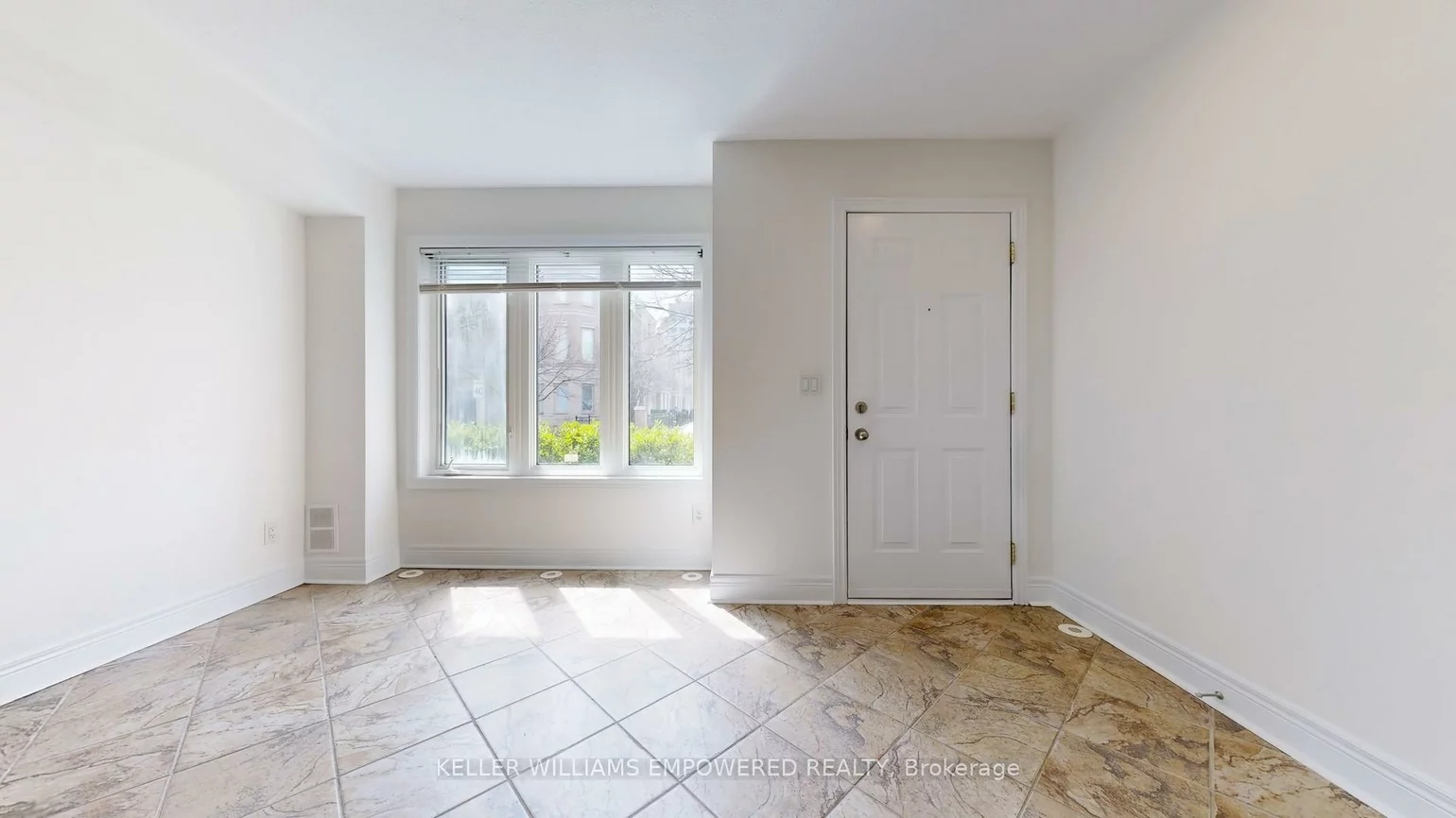 68, Suncrest, Commerce Valley, Markham