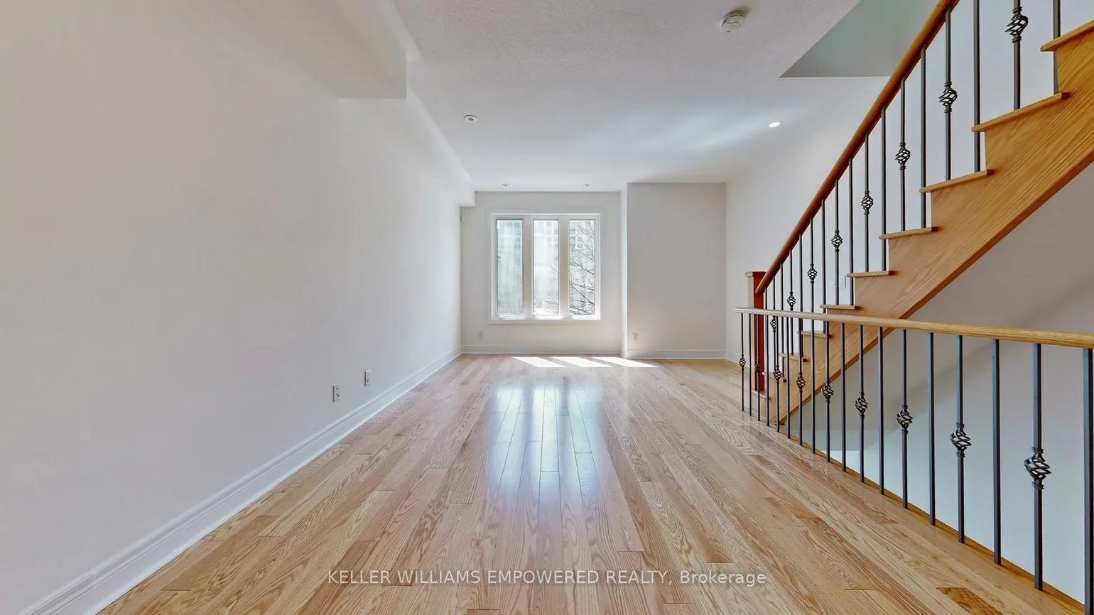 68, Suncrest, Commerce Valley, Markham