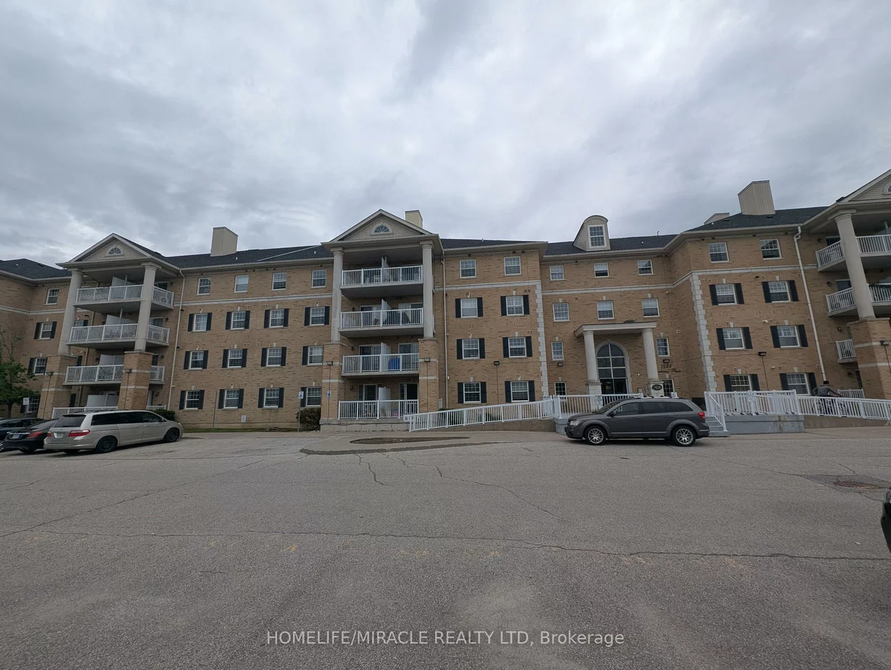 7428, Markham, Middlefield, Markham