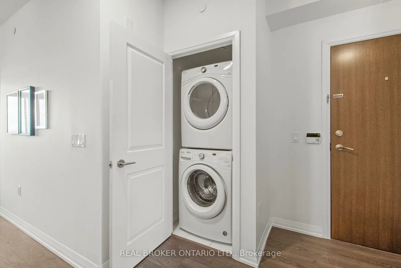 9560, Markham, Wismer, Markham