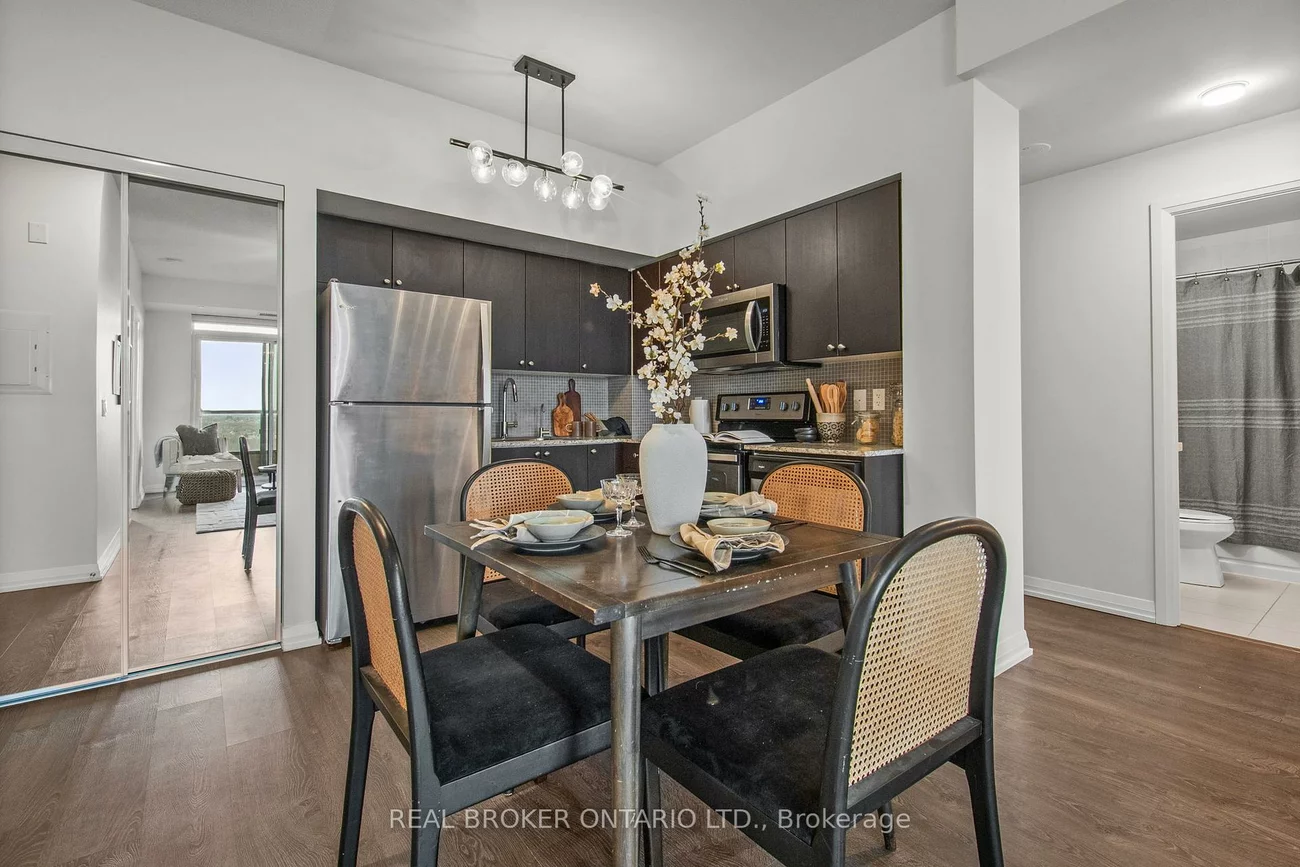 9560, Markham, Wismer, Markham