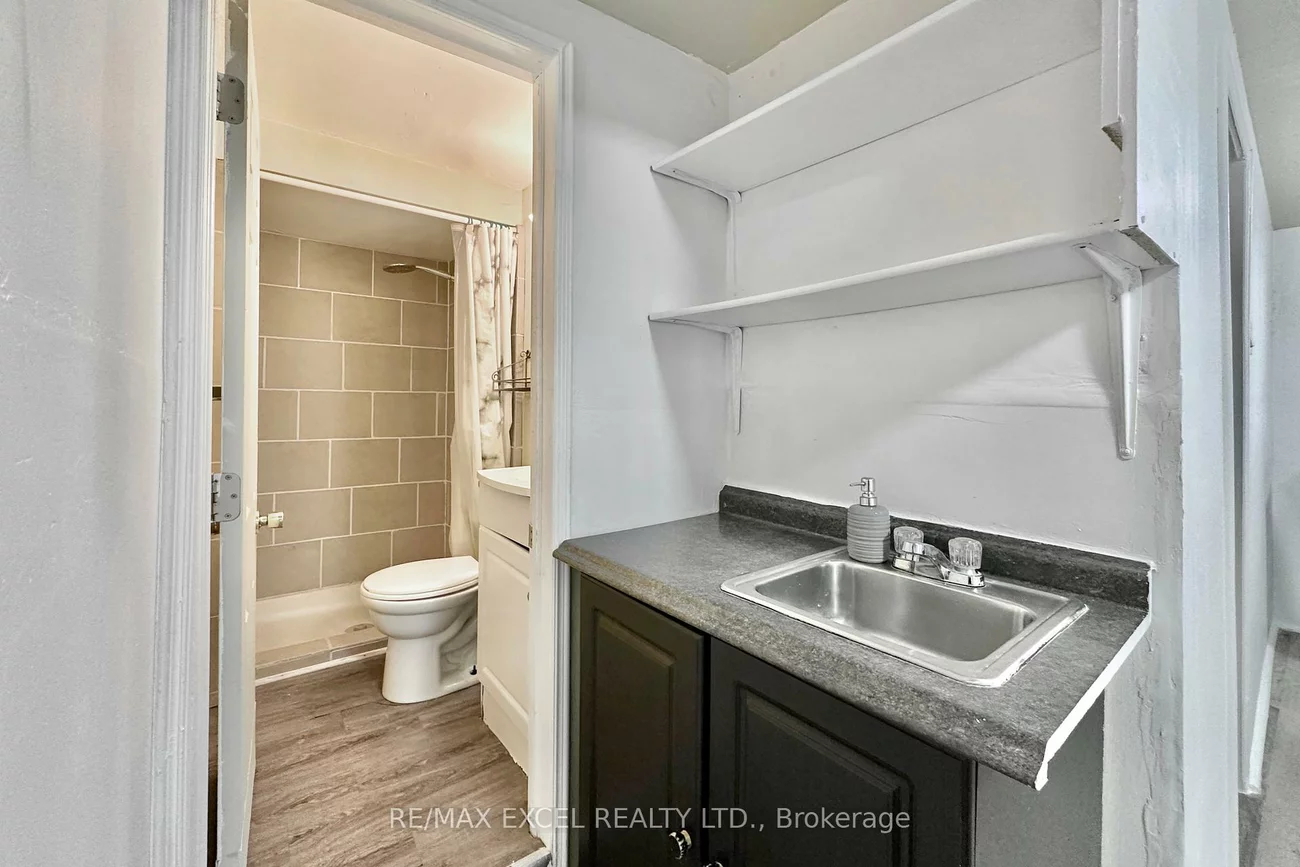 40, New Port, Thornhill, Markham