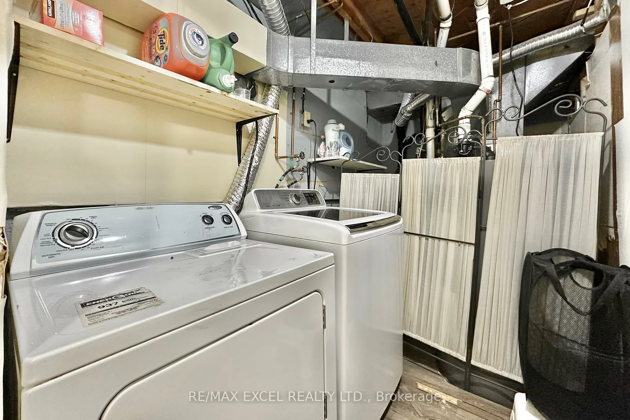 40, New Port, Thornhill, Markham