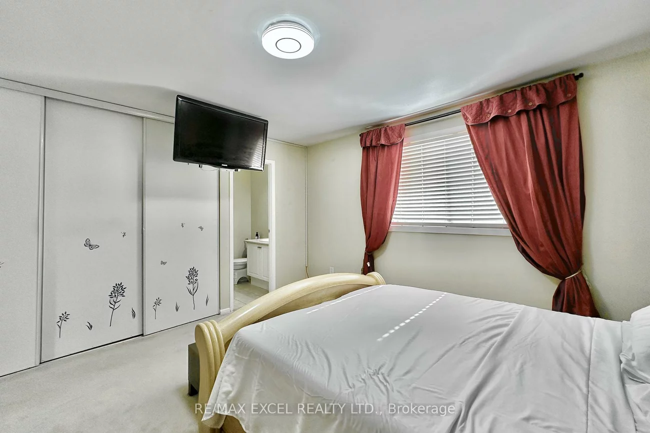 40, New Port, Thornhill, Markham