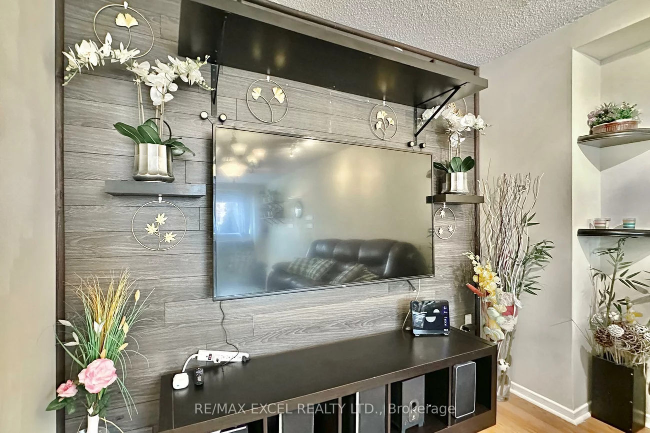40, New Port, Thornhill, Markham