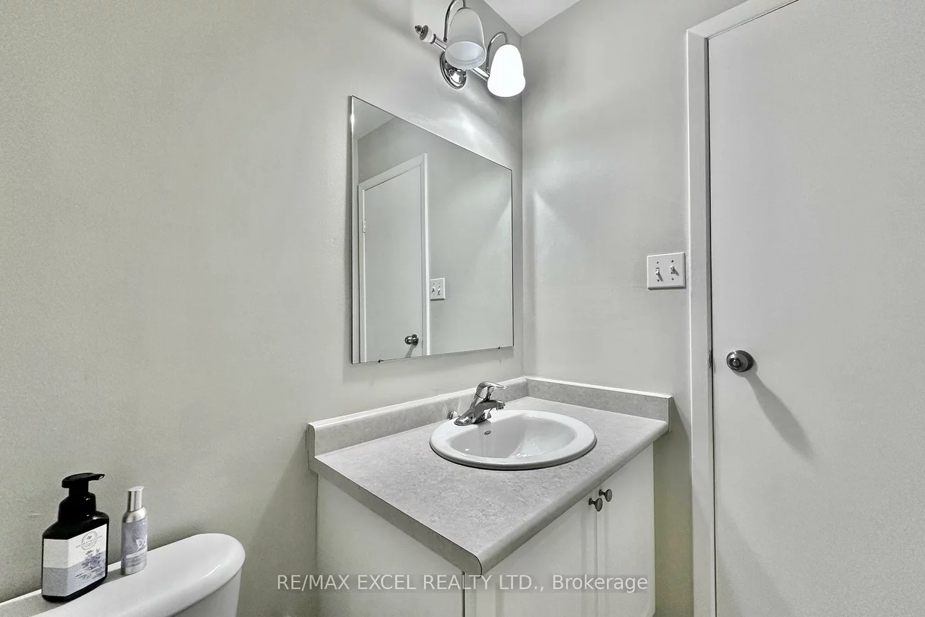 40, New Port, Thornhill, Markham