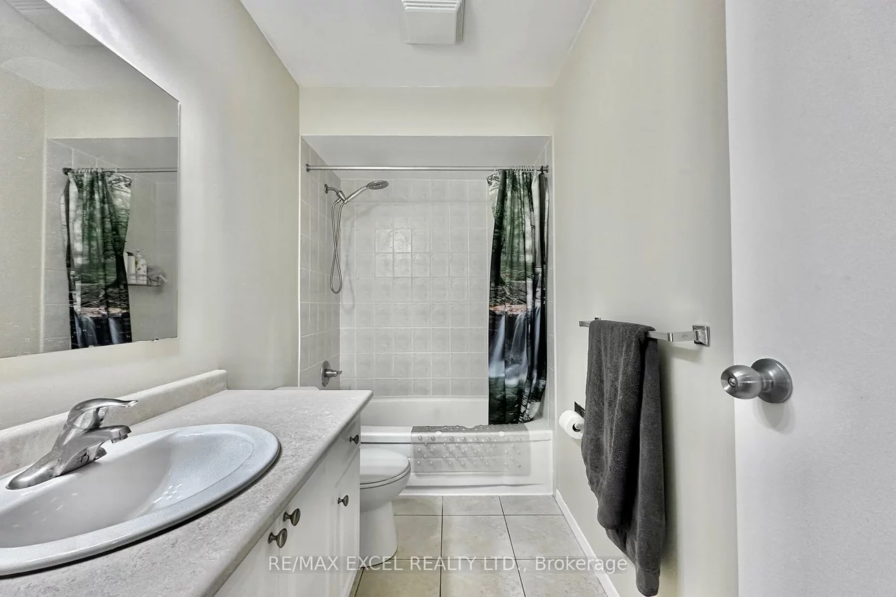 40, New Port, Thornhill, Markham