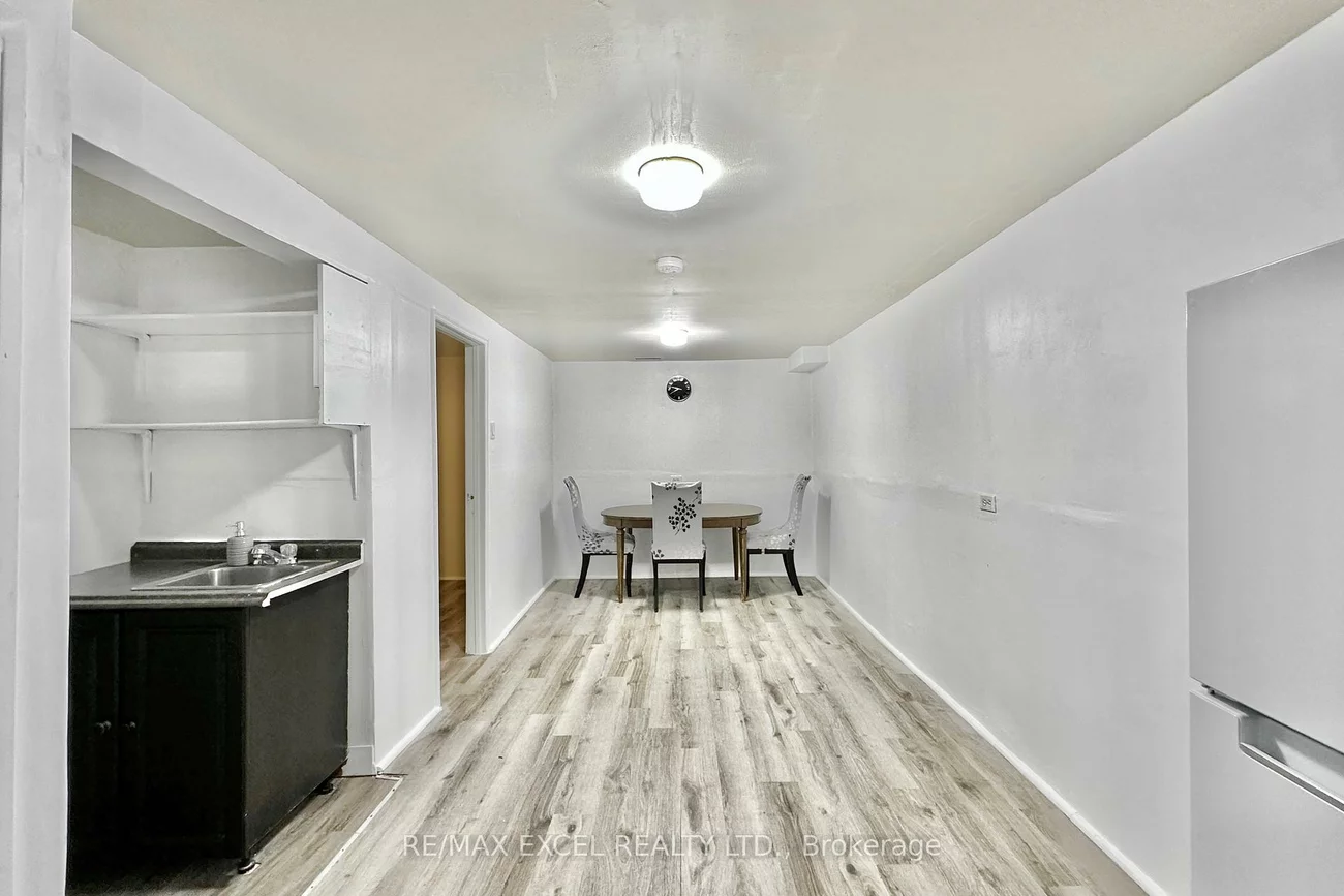 40, New Port, Thornhill, Markham