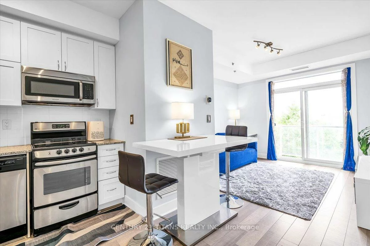 28, Prince Regent, Cathedraltown, Markham