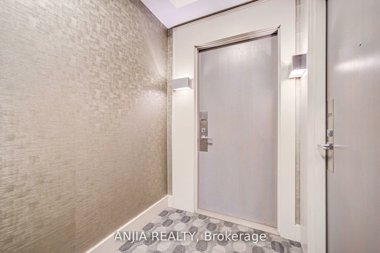 7165, Yonge, Grandview, Markham