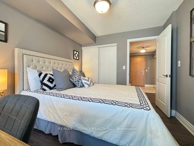 48, Suncrest, Commerce Valley, Markham