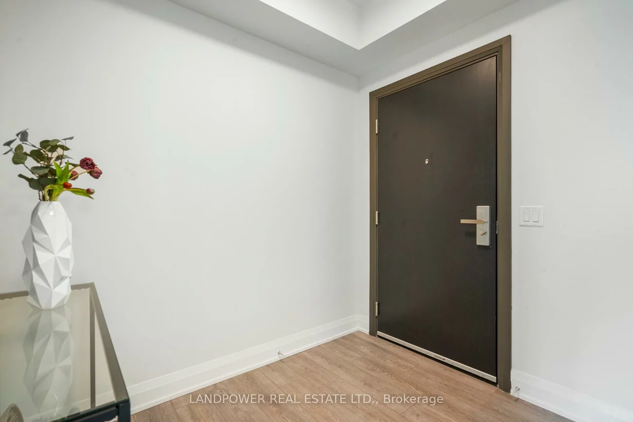 18, Water Walk, Unionville, Markham