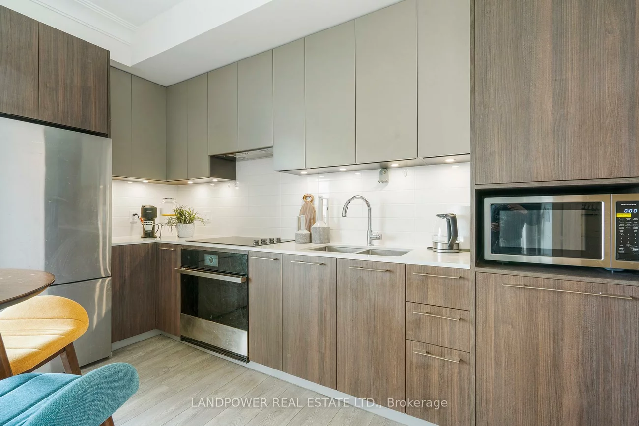 18, Water Walk, Unionville, Markham