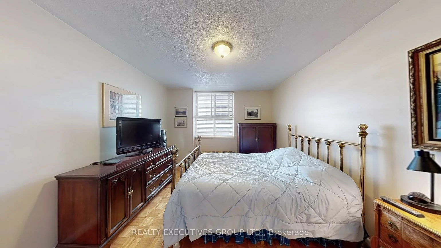 80, Inverlochy, Royal Orchard, Markham