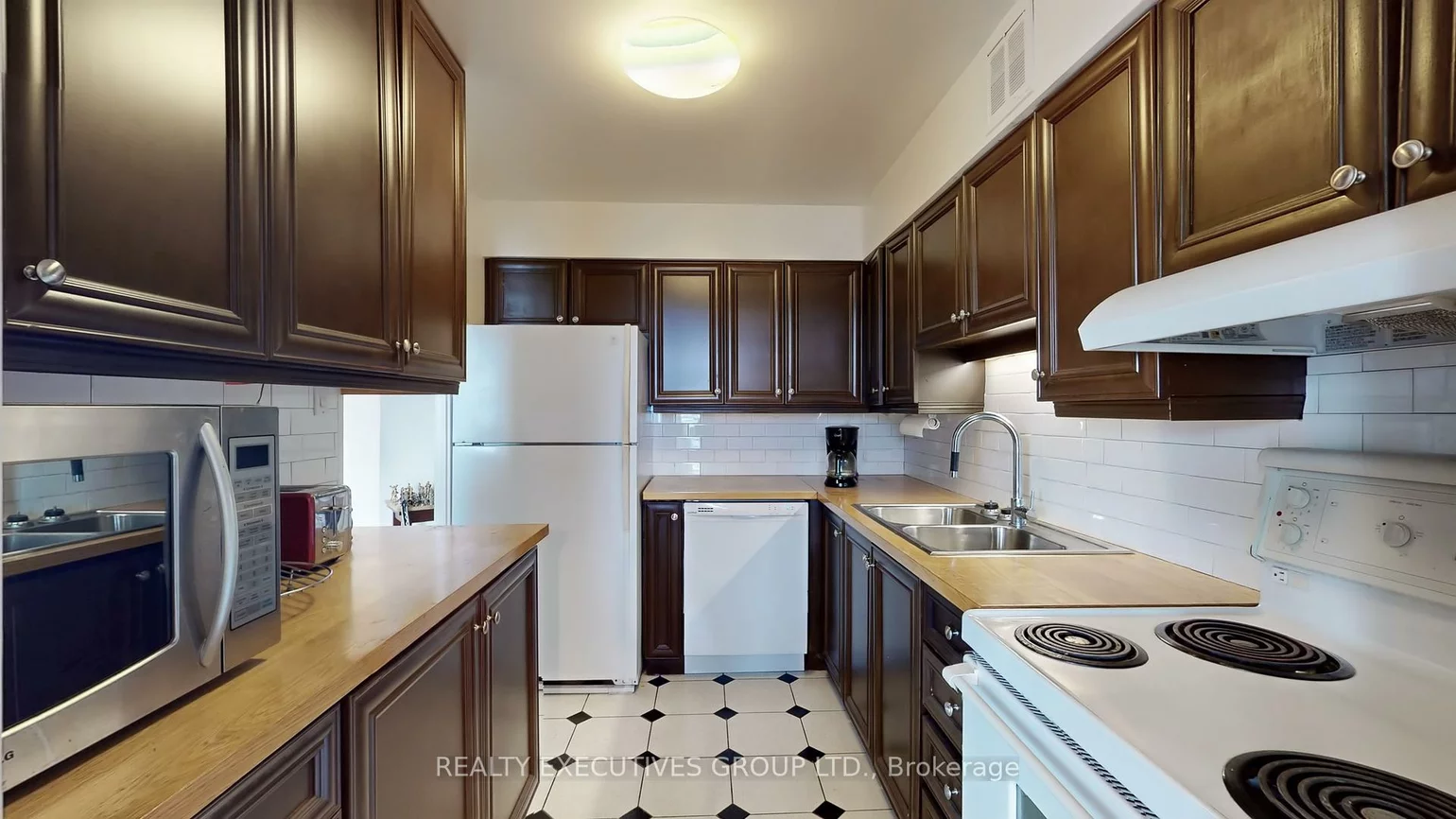 80, Inverlochy, Royal Orchard, Markham