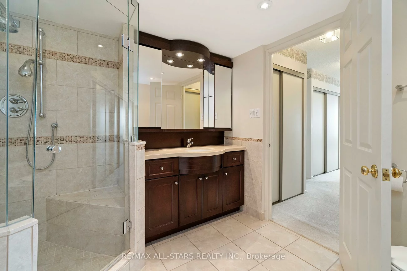 25, Austin, Markville, Markham