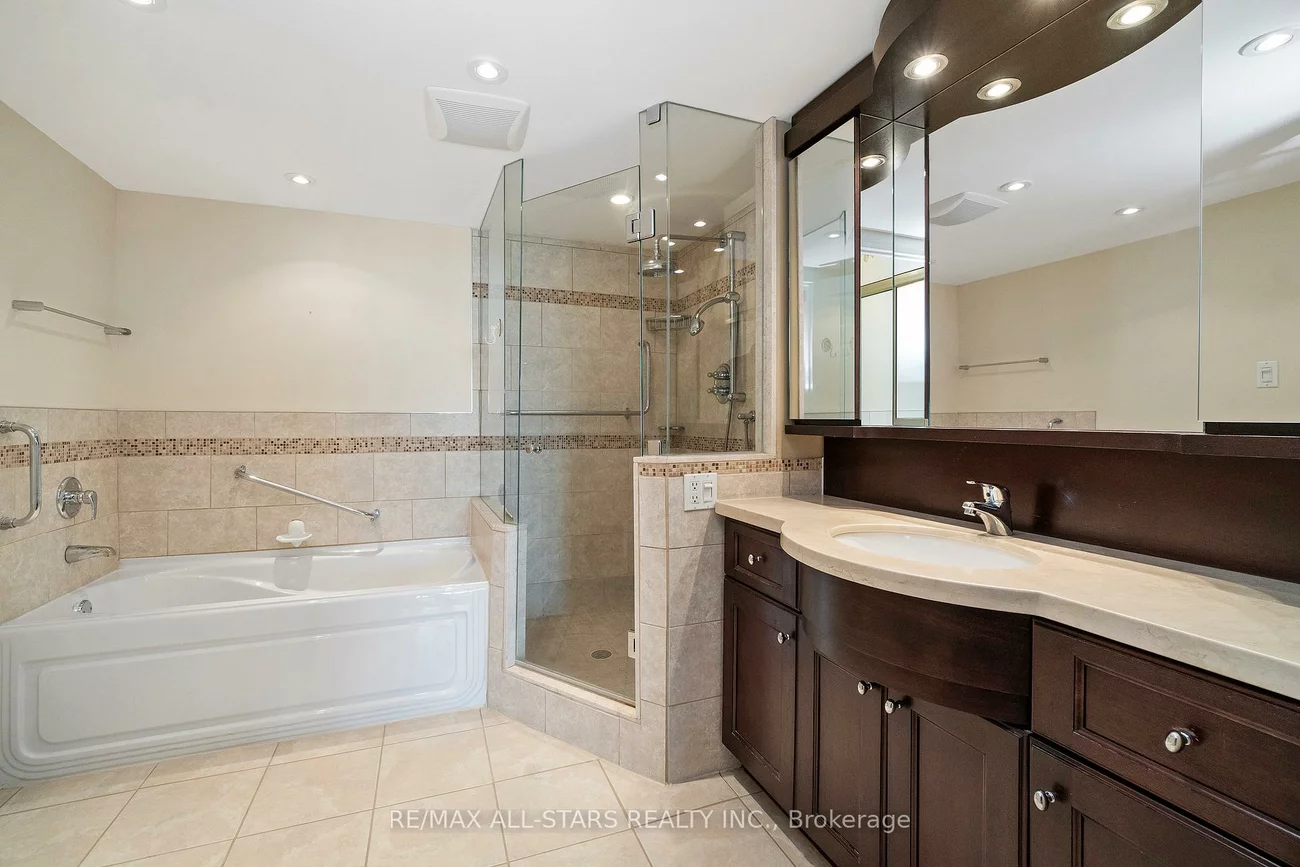 25, Austin, Markville, Markham