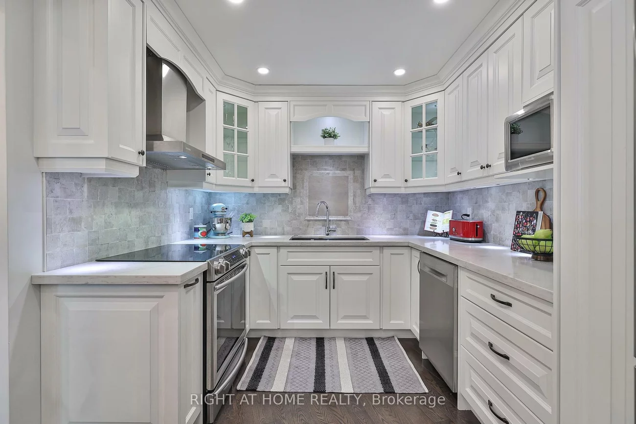 48, Porterfield, Aileen-Willowbrook, Markham