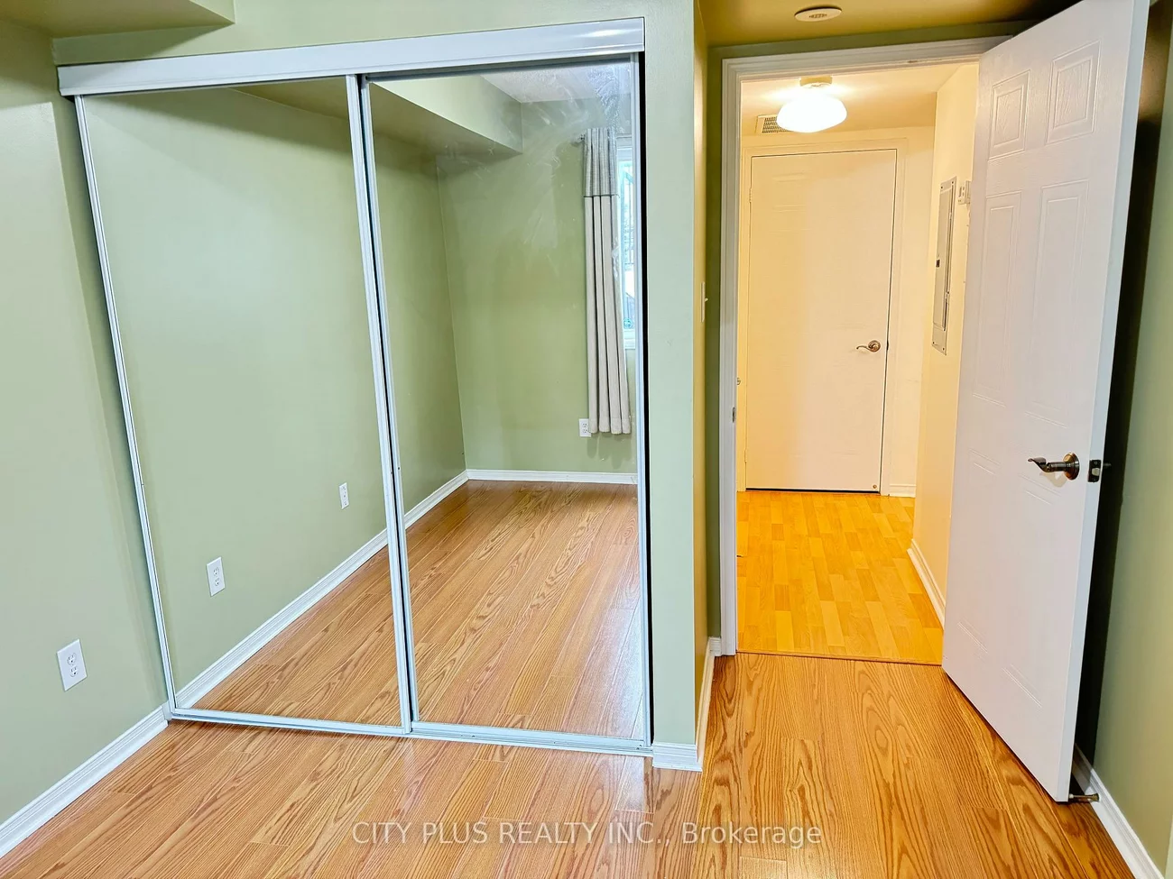 160, Chancery, Greensborough, Markham