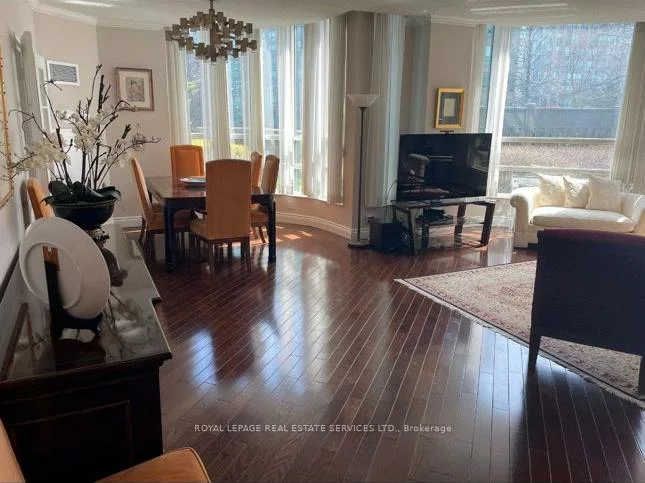 7905, Bayview, Aileen-Willowbrook, Markham