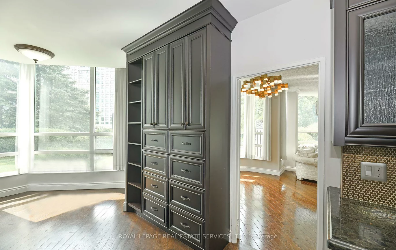7905, Bayview, Aileen-Willowbrook, Markham