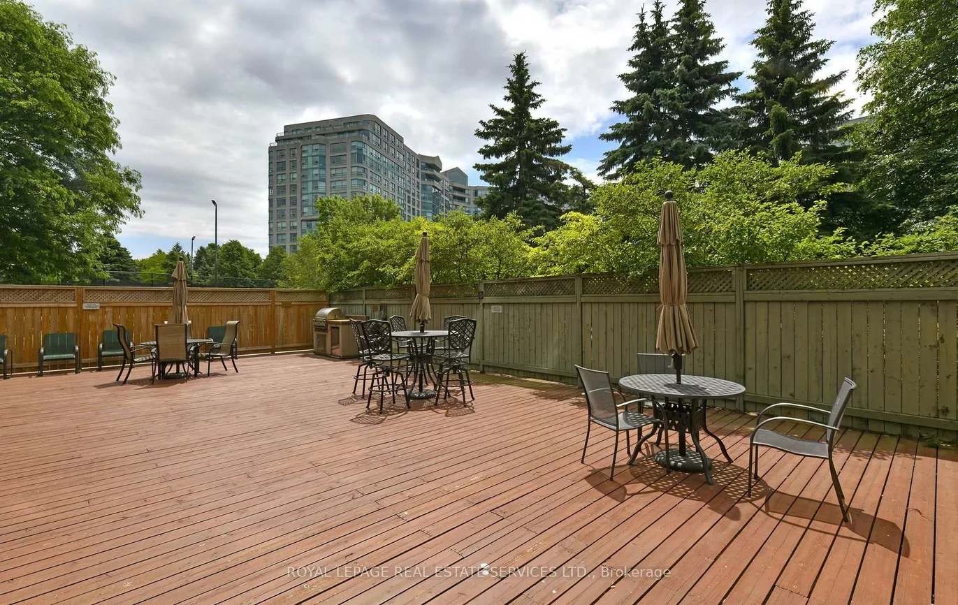 7905, Bayview, Aileen-Willowbrook, Markham