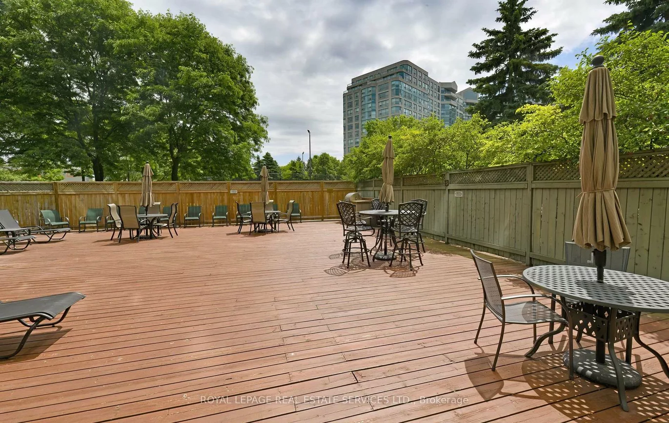 7905, Bayview, Aileen-Willowbrook, Markham