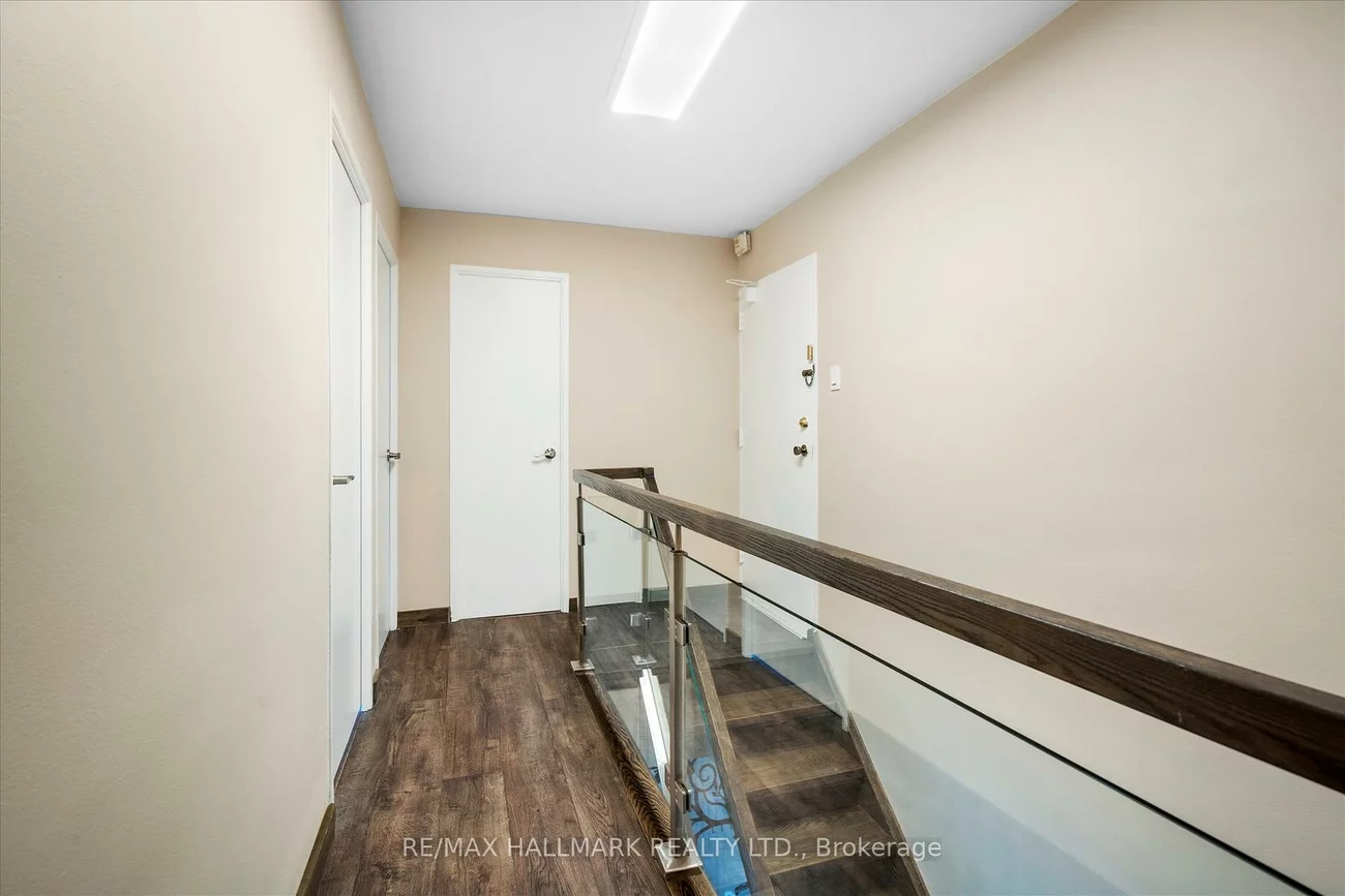 16, Elgin, Thornhill, Markham