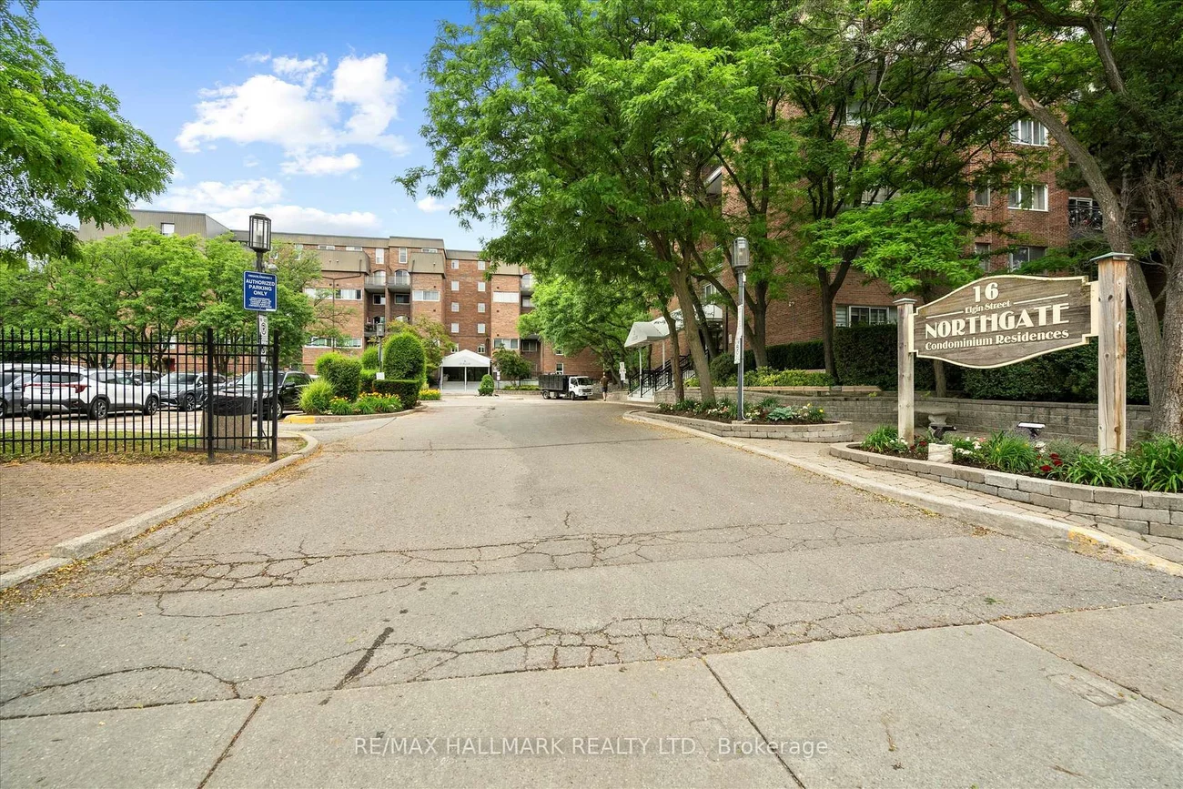 16, Elgin, Thornhill, Markham