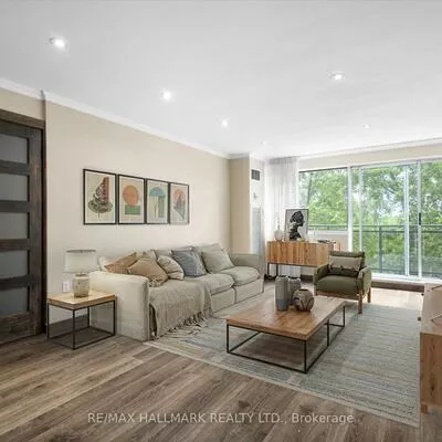 16, Elgin, Thornhill, Markham