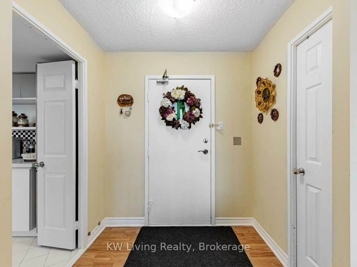 7825, Bayview, Aileen-Willowbrook, Markham