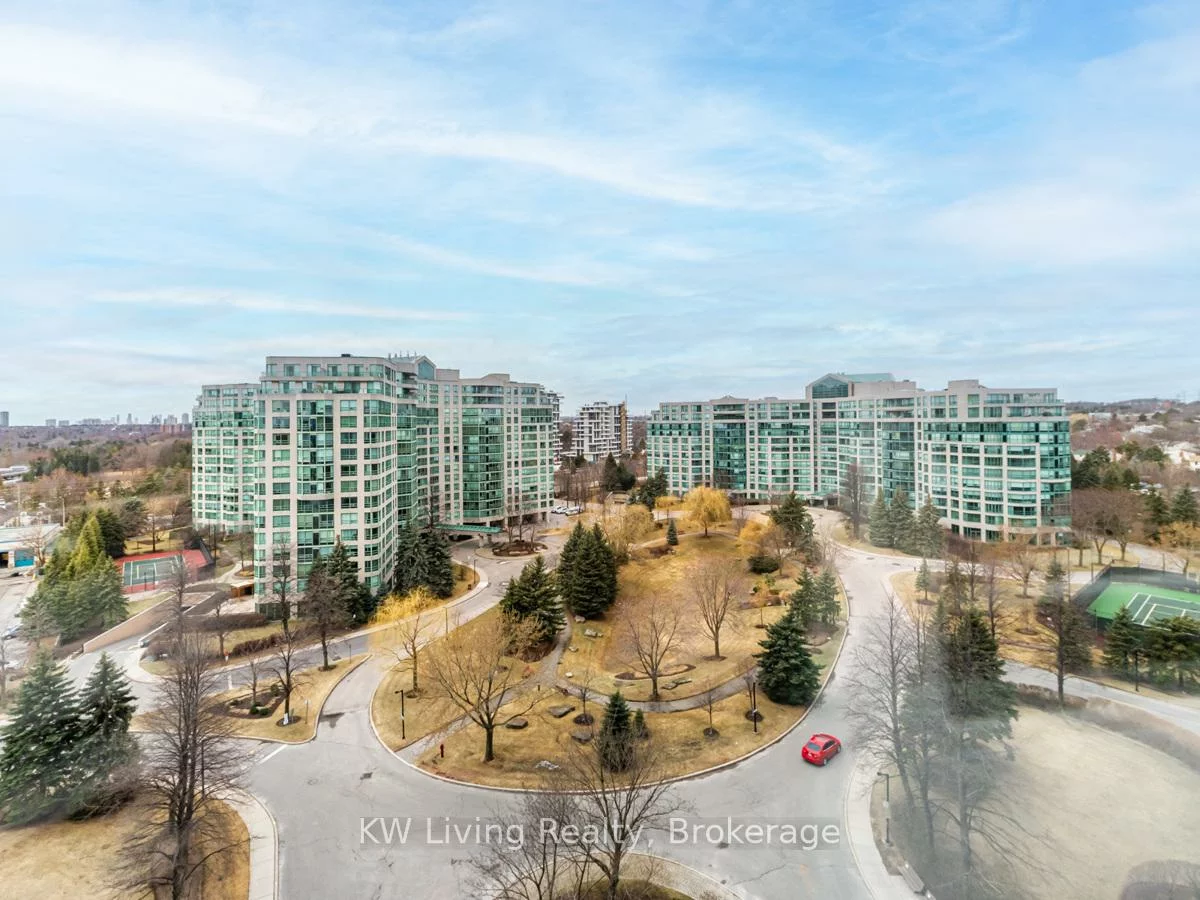 7825, Bayview, Aileen-Willowbrook, Markham
