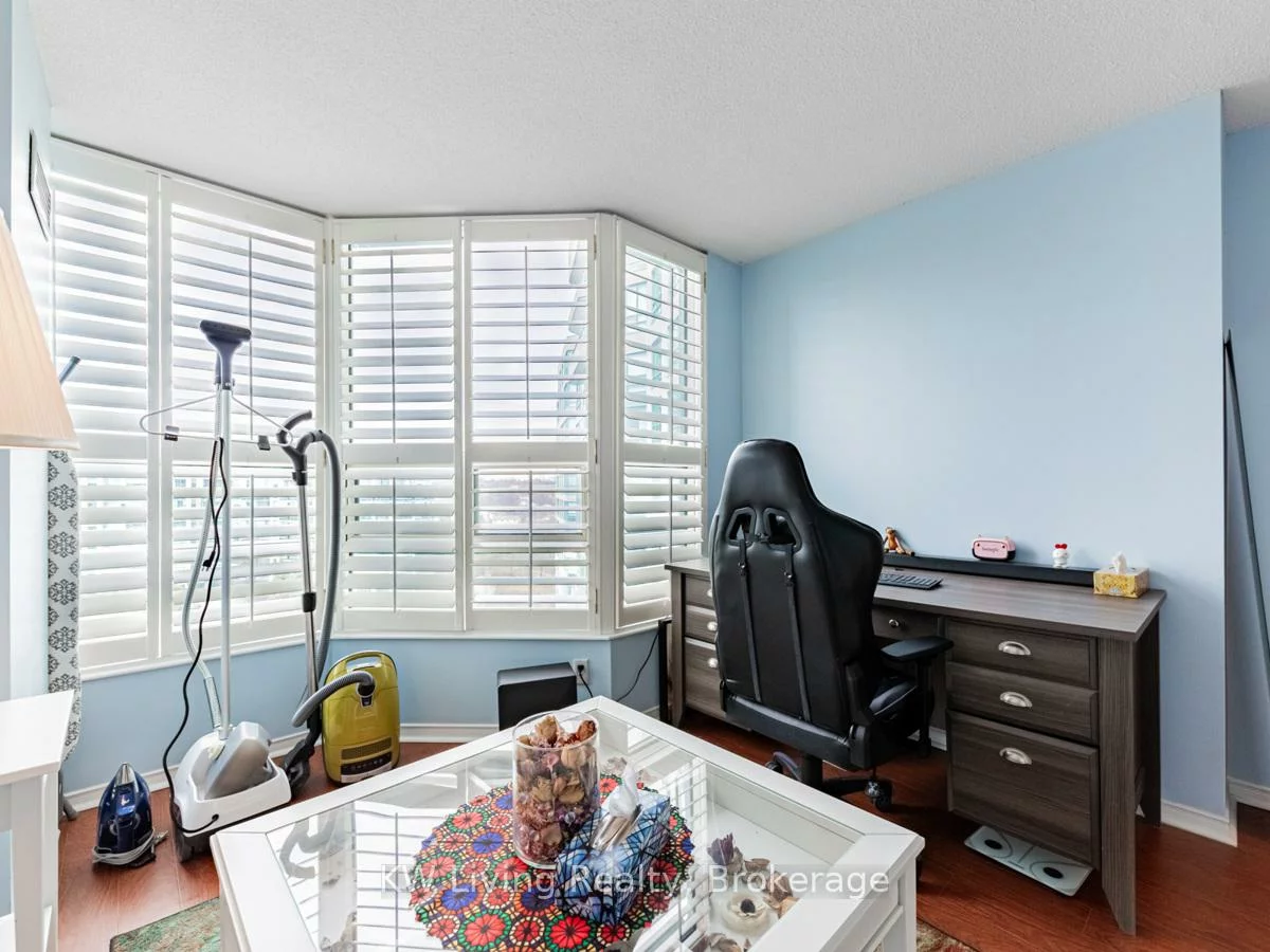 7825, Bayview, Aileen-Willowbrook, Markham