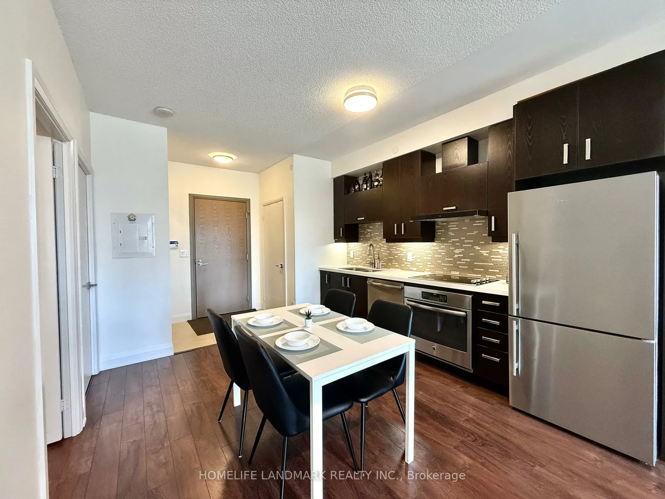 28, Uptown, Unionville, Markham