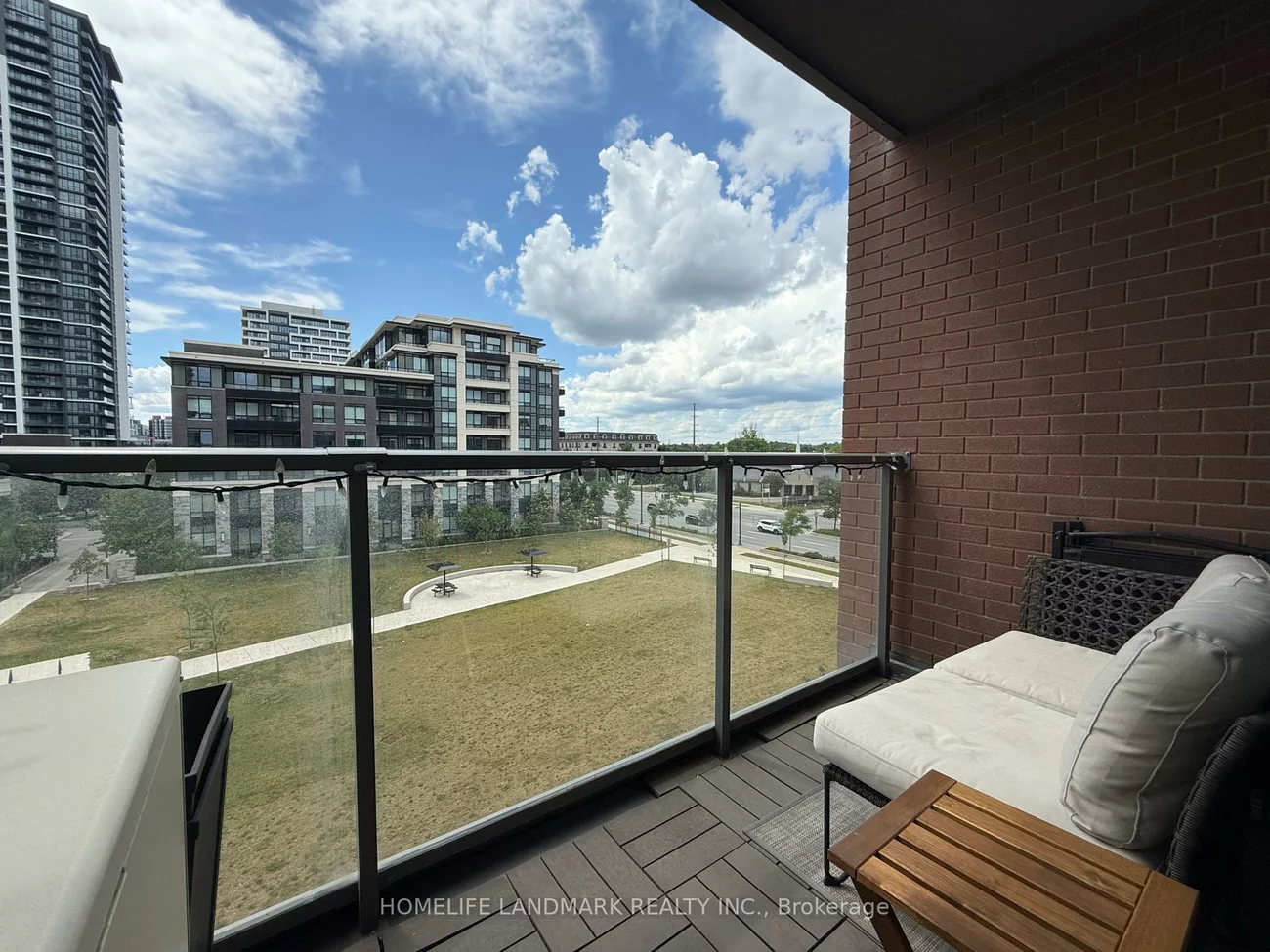 28, Uptown, Unionville, Markham