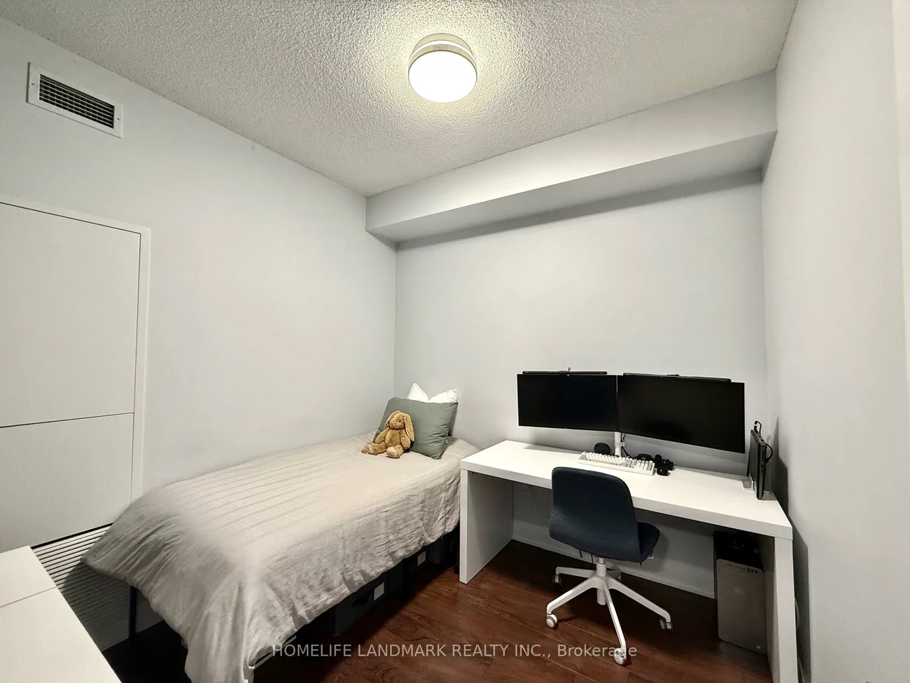 28, Uptown, Unionville, Markham