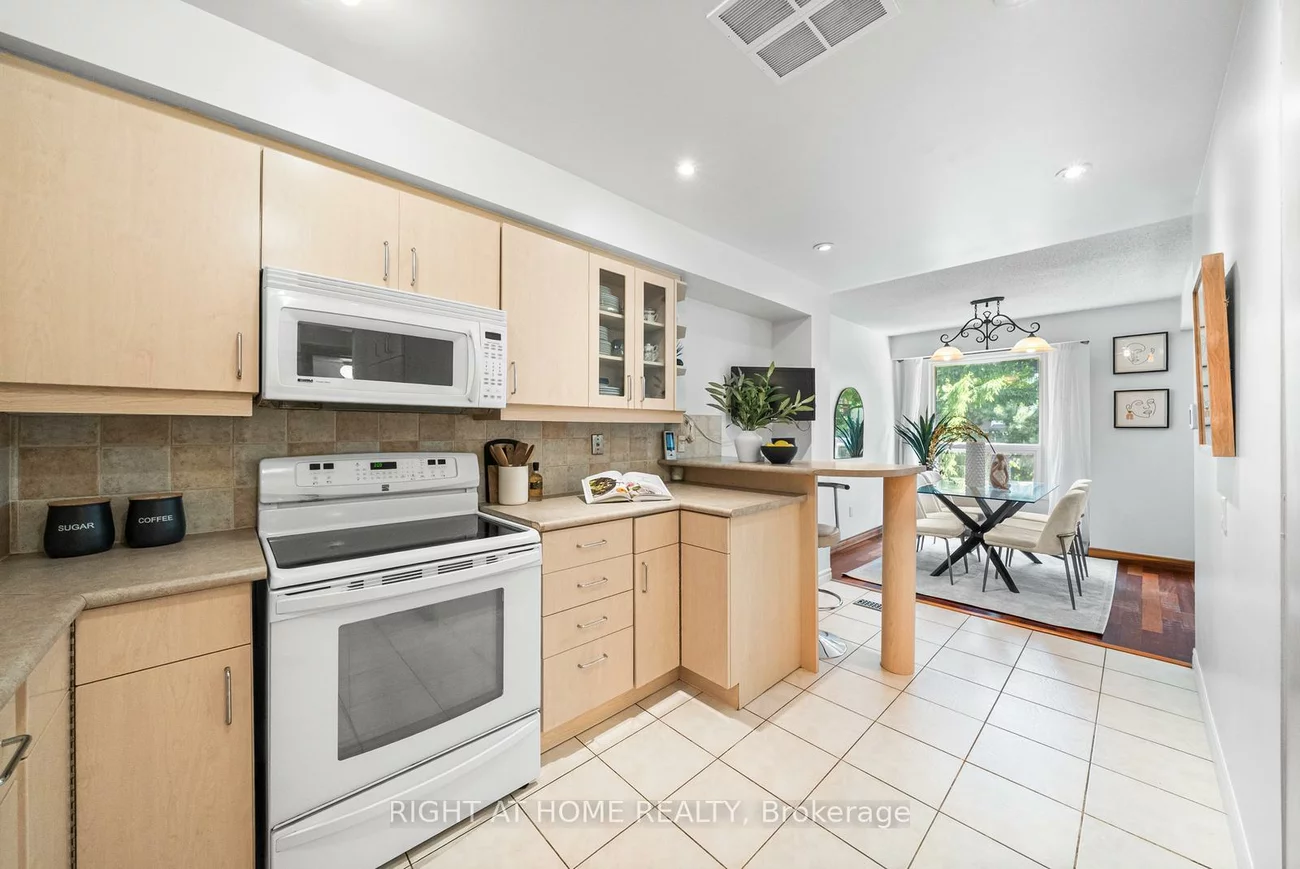 8, Kindale, Thornhill, Markham