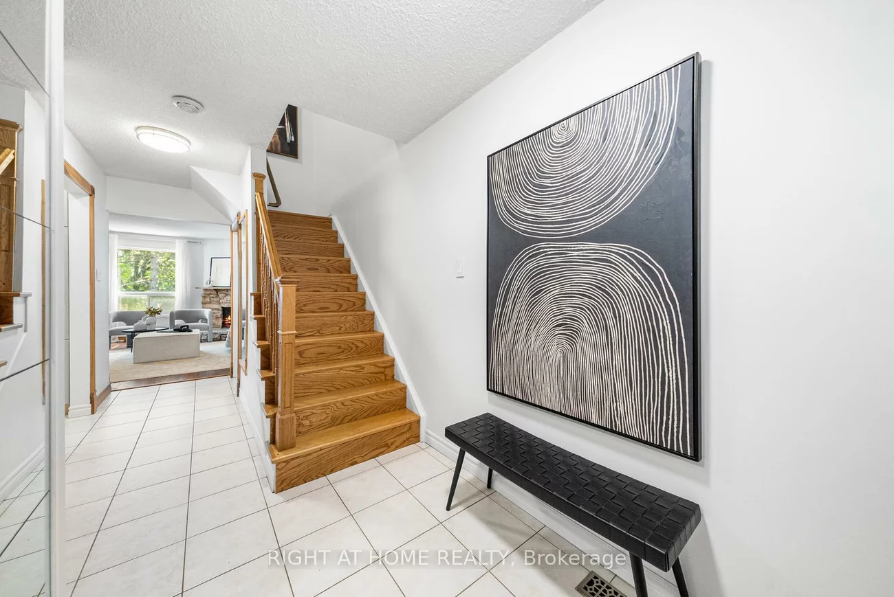 8, Kindale, Thornhill, Markham