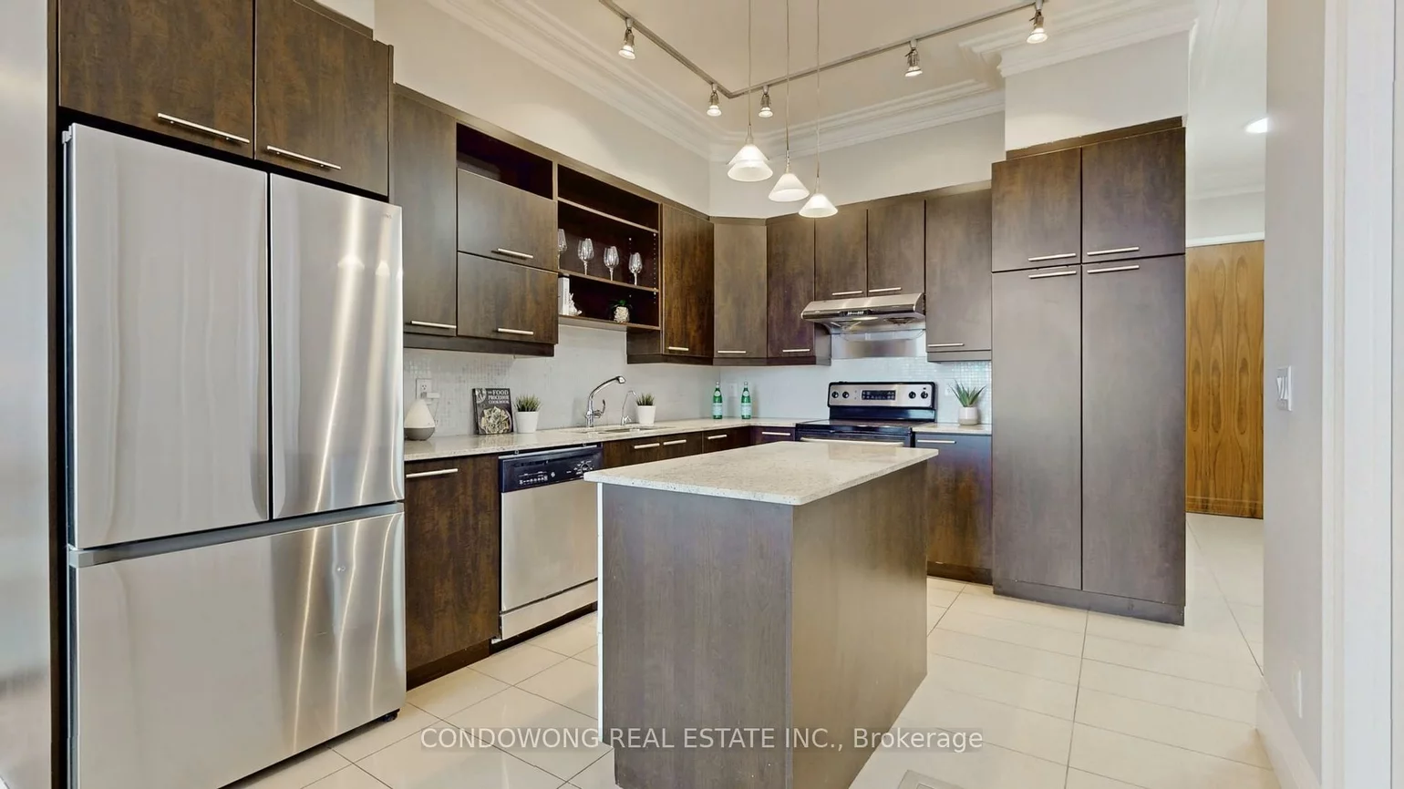 37, Galleria, Commerce Valley, Markham