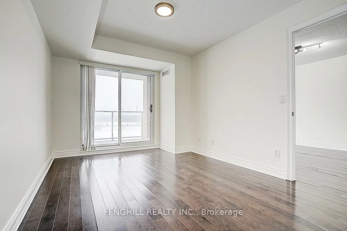 37, Galleria, Commerce Valley, Markham
