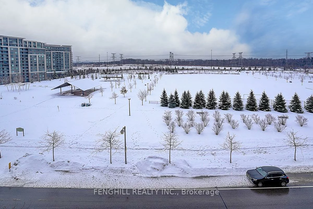 37, Galleria, Commerce Valley, Markham