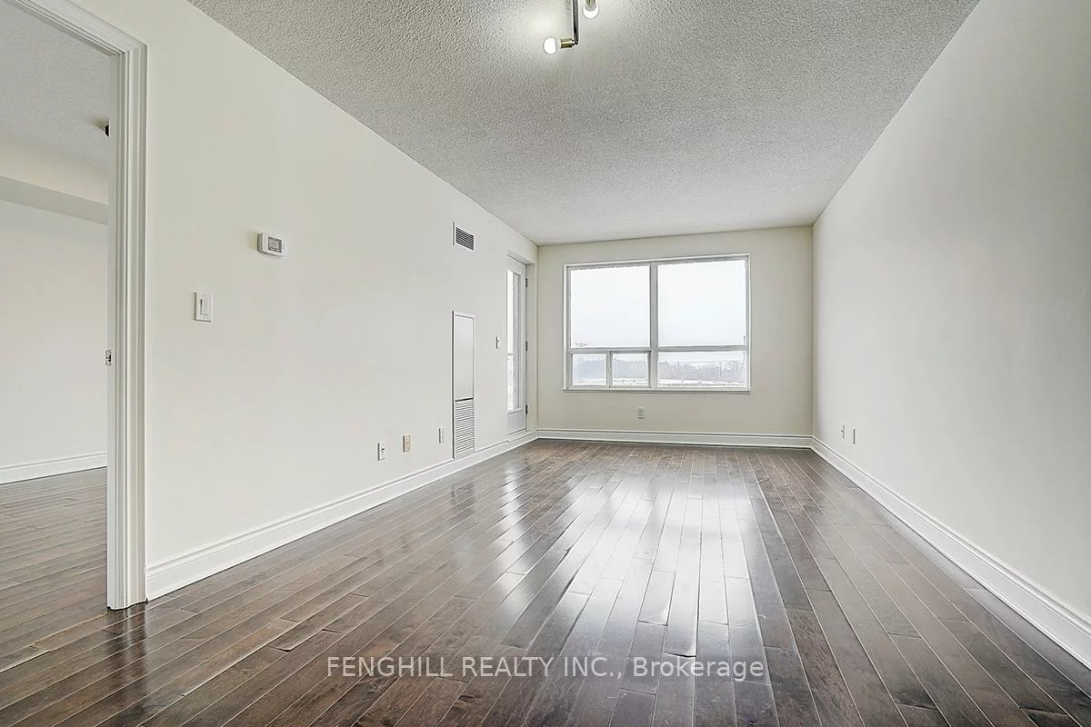 37, Galleria, Commerce Valley, Markham