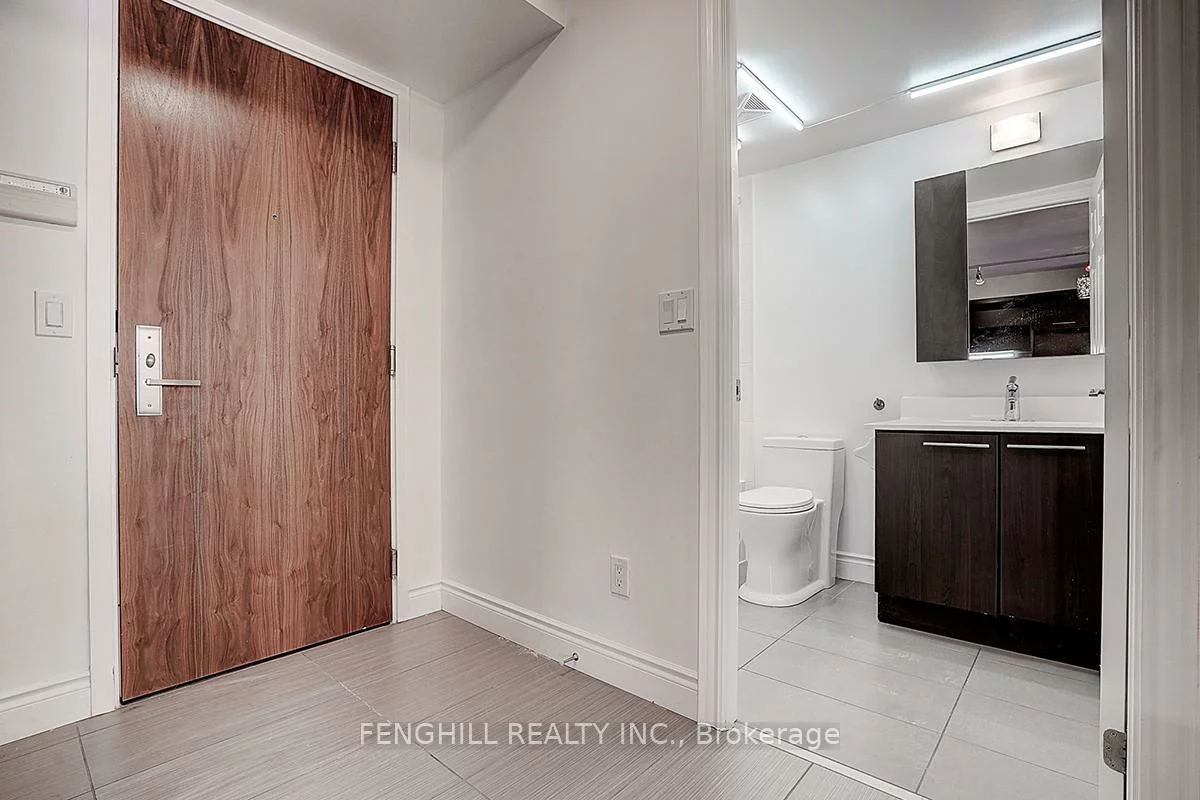 37, Galleria, Commerce Valley, Markham
