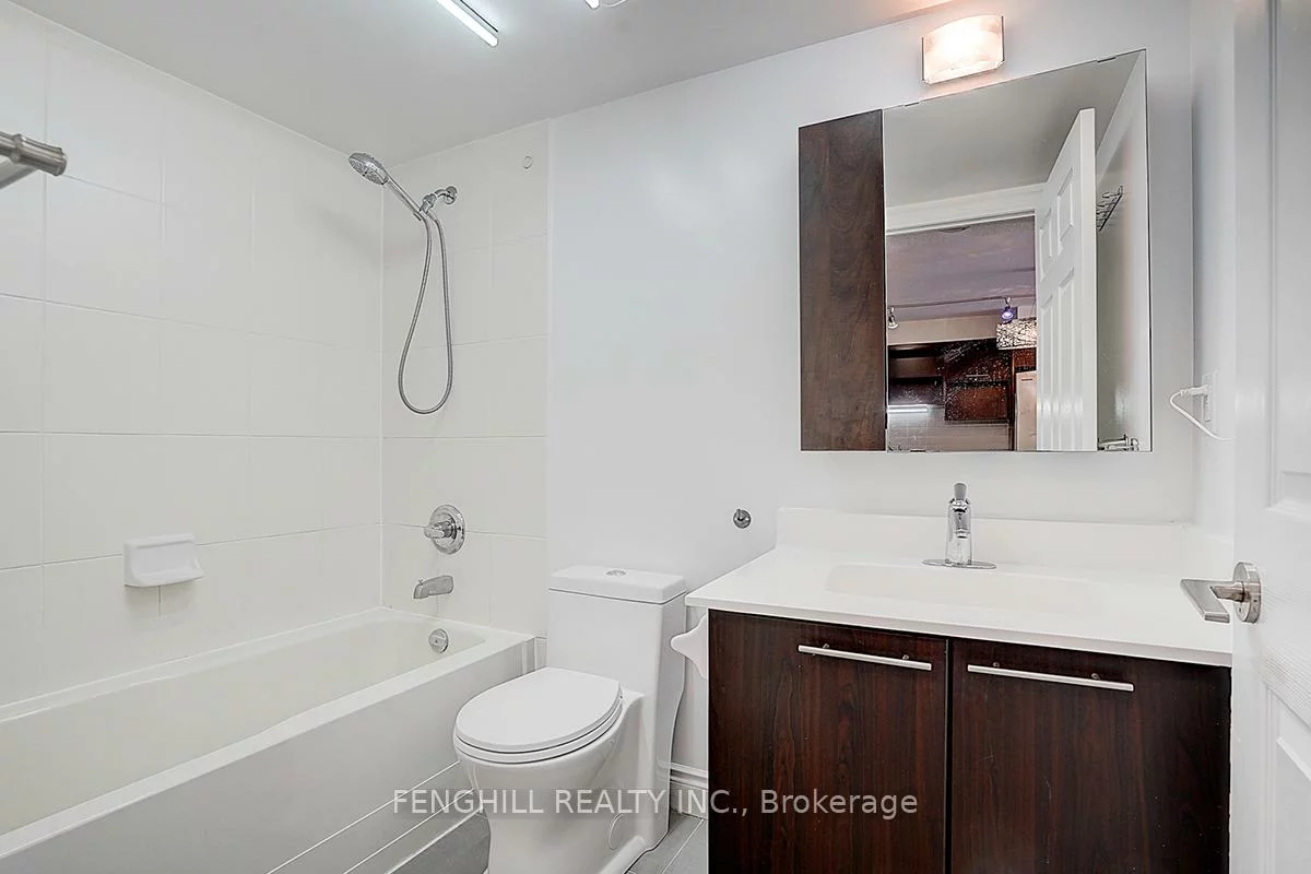37, Galleria, Commerce Valley, Markham