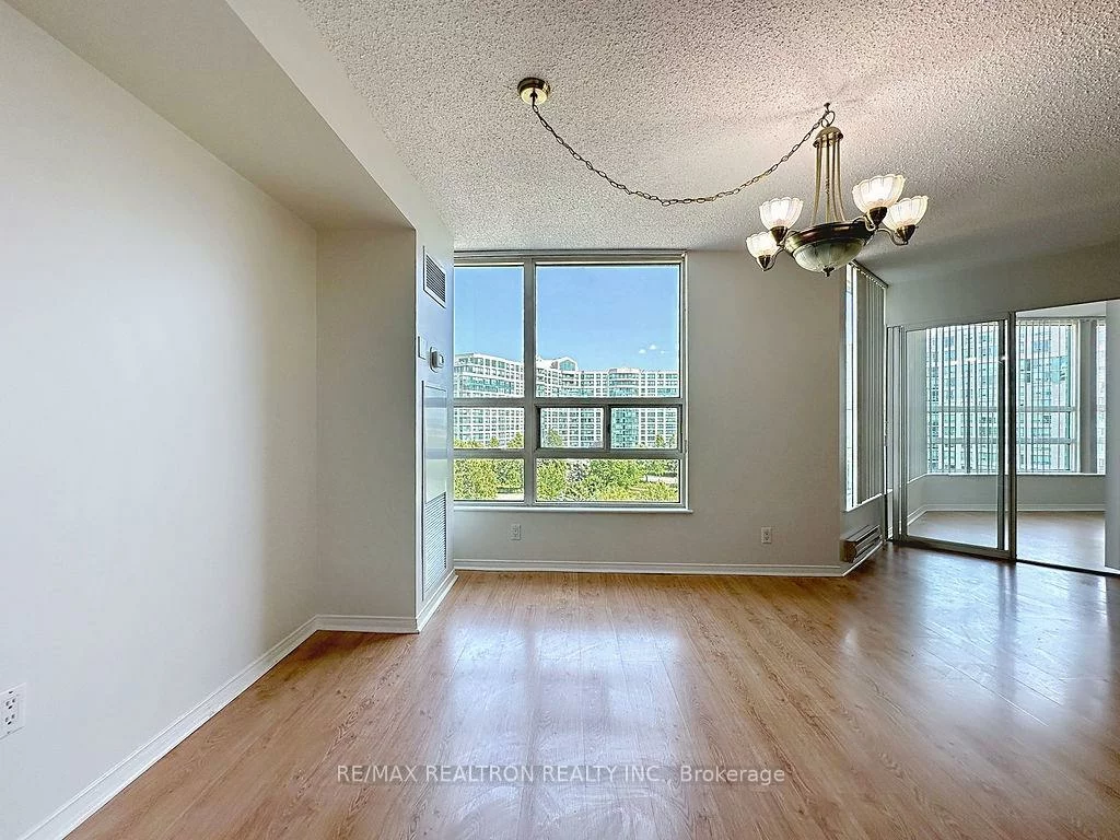 7905, Bayview, Aileen-Willowbrook, Markham